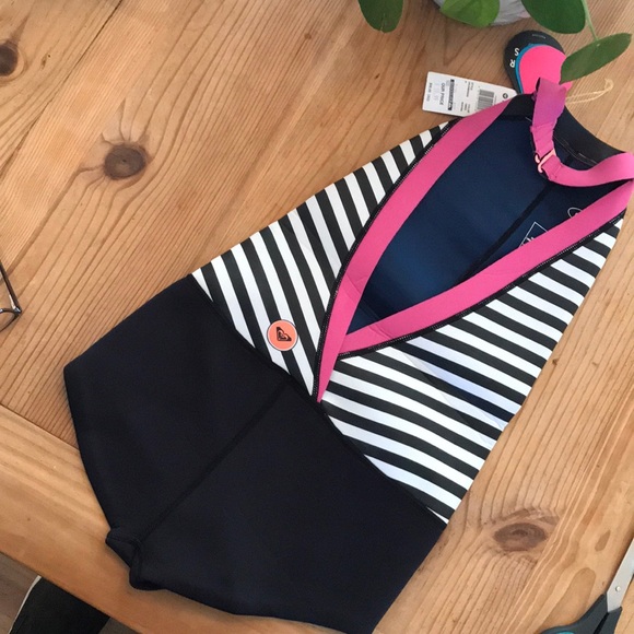 Roxy QuickSilver Hybrid Shortie Wetsuit - Picture 5 of 8